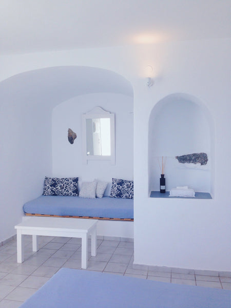 A cosy studio offering fabulous views to the caldera from both indoors and from  Greece Superior Double room with amazing caldera views Room in boutique hotel vacation rental 17939969