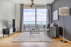 Discover the best of Vienna, with this one-bedroom 3rd district - Landstraße apa Vienna, Austria Landstraße 1BR w/ Pool & DM, nr U3 Erdberg Entire rental unit vacation rental 675192433949231610
