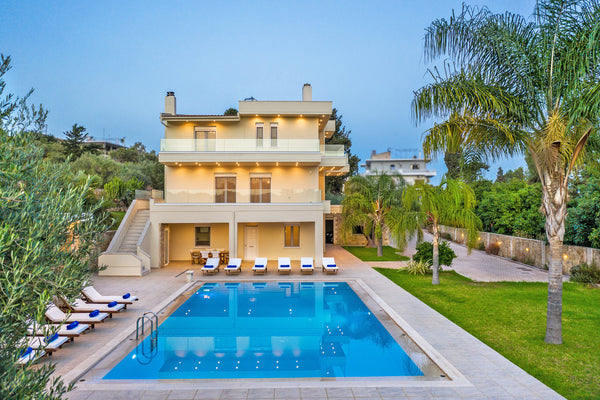 Villa Melitini is a beautiful large villa located in Vlites, Souda, Chania area, Rethimnon, Greece Melitini villa ,near the beach and Chania town Entire villa vacation rental 46212552