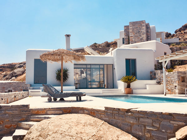 Wunderschöne neue Villa mit atemberaubender Aussicht - nur 5 Autominuten (1,5 km Düsseldorf, Germany Villa Thea -  Traumurlaub mit Familie & Freunden Entire villa vacation rental 27708961