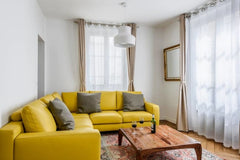 Newly refurbished apartment near the fashionable Saint-Germain-des-Prés. Enough   GuestReady - Luxury 4-BDR Apartment near Saint-Ger Entire rental unit vacation rental 20464235