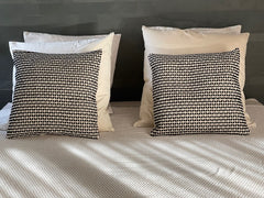 Luxury suite with terrace in the heart of the city.<br />Large cosy and elegant   Suite luxueuse en plein centre avec terrasse Entire guest suite vacation rental 691708175023923061