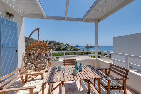 My beachfront 1-bedroom house has everything you need for your trip to Syros. Th Poseidonia, Greece Beachfront House(4) w/Pool Entire rental unit vacation rental 620223843831755682