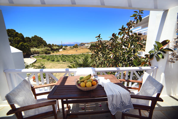 The apartments of Island House Mare are airy, bright and have a romantic style w Greece Island House Mare 1st floor Apartment Private room in bed and breakfast vacation rental 21060240