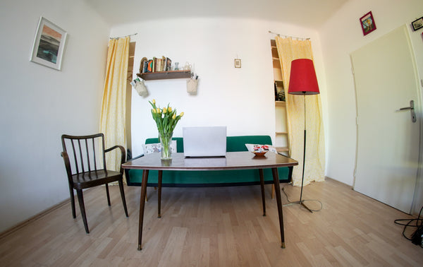 Travel, study, work temporarily abroad: well-designed, bright 42m² apartment in   Vintage living Entire rental unit vacation rental 51008618
