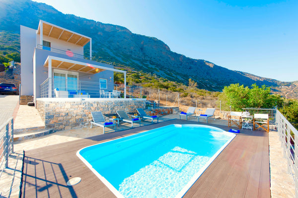 Modern Villa with Private Pool and Panoramic Sea Views, just 650 meters from the  