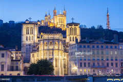 Situé en plein cœur du quartier de La Croix rousse. Nous sommes à proximité des  Lyon, France Chambre dans Appart croix rousse très bien situé Private room in rental unit vacation rental 29247411