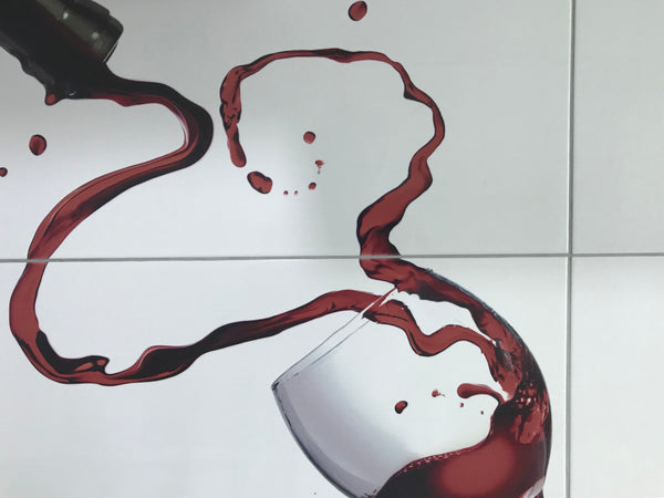 A luminous 4th floor apartment without elevator for people traveling light. Situ Brussels, Belgium BACKPACKER APARTMENT + FREE PARKING Entire rental unit vacation rental 580304671475259527