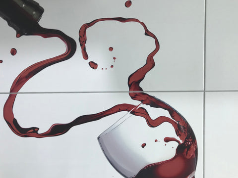 A luminous 4th floor apartment without elevator for people traveling light. Situ Brussels, Belgium BACKPACKER APARTMENT + FREE PARKING Entire rental unit vacation rental 580304671475259527