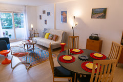 Appartement rénové en 2020 au 3ème étage avec ascenseur, dans une résidence réce Lyon, France Parc Blandan - T2 calme lumineux et bien situé. Entire rental unit vacation rental 754064602452594998