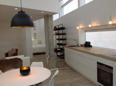 Rustig gelegen en pas gerenoveerde stadswoning, midden in het centrum van Gent.  Evergem, Belgium Maison Arlette Louise Entire loft vacation rental 18891699