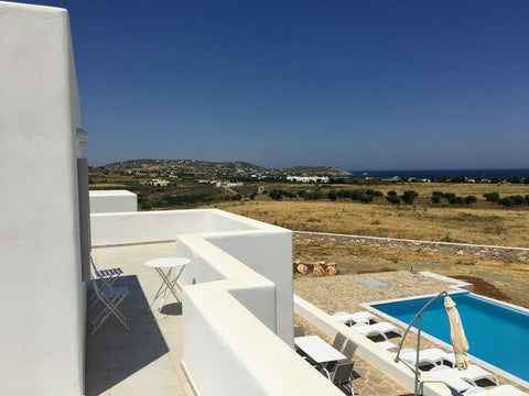 Newly built 15 square meter bedroom on the 1st floor, with sea views towards Nax Paros, Greece Small 1 bedroom flat with access to shared pool Entire condo vacation rental 51250889