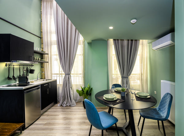 Welcome to our maisonette flat in Athens. It's well located and situated within  Ilioupoli, Greece ♥ Lush 1bed maisonette in the heart of Athens ♥ Entire rental unit vacation rental 633135350785199232