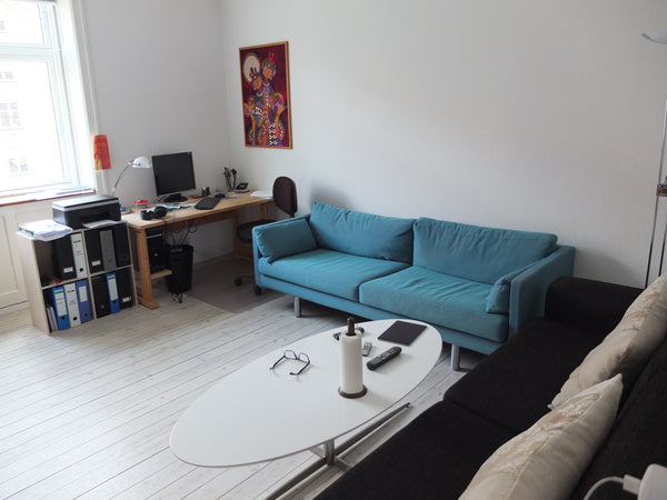 Lejlighedden er beliggende 5 km fra Rådhuspladsen (Københavns centrum) i den tid Copenhagen, Denmark 3 værelses lejlighed, 92 m2, med stor altan Entire rental unit vacation rental 36759642
