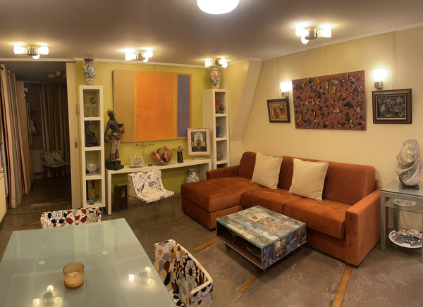 Appartement de 3 pièces, composé d'un séjour et 2 chambres à coucher, un lit en  Paris, France Like a Home Entire rental unit vacation rental 5754685