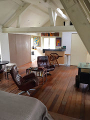 Charming artist's loft on the top floor of an historic building from 1611. The l Paris, France Charming loft in the Upper Marais Entire rental unit vacation rental 20313940