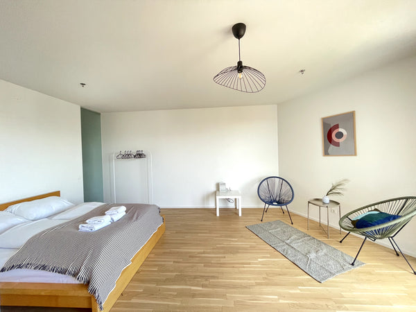 Book now and spend your Viennese days in the BRAND NEW, cozy designed apartment! Vienna, Austria Bright & Modern Flat near Vienna Central Station Entire rental unit vacation rental 713133204748648013