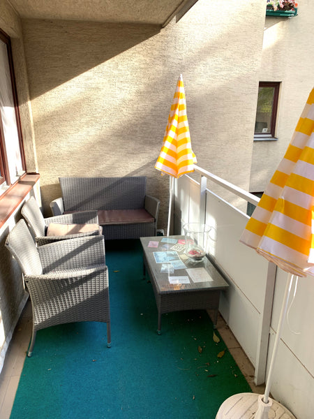 Renting a PRIVATE room in a large apartment:<br /><br />This apartment is close  Vienna, Austria Large Room | Central | Balcony | 300+mbps Private room in condo vacation rental 53130617