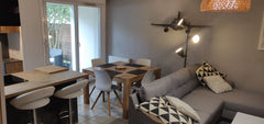 Ce logement paisible offre un séjour détente pour toute la famille à Bordeaux Sa  T3 Saint Augustin - proche centre Entire rental unit vacation rental 53342457