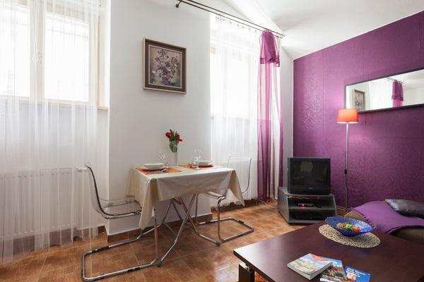 Located just a few steps from the vibrant and history-dense Wenceslas Square, ju  Quiet City Centre 1-Bedroom Flat Entire rental unit vacation rental 183338