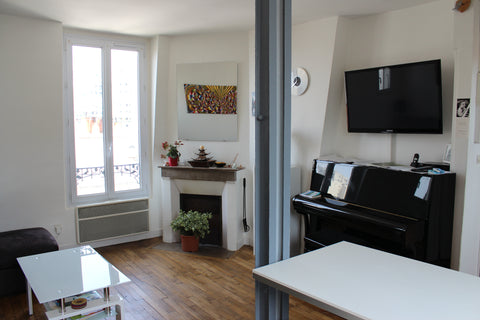Appartement baigné de lumière dans le 20ème arrondissement de Paris. 40 m²<br /> Paris, France Appartement 2 pièces paris 20ème Entire rental unit vacation rental 1390131