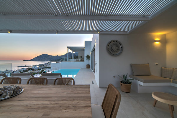 This gorgeous two-level villa with a total of 3 en-suite bedrooms provides an ab Greece Villa Sávra Entire villa vacation rental 50302597