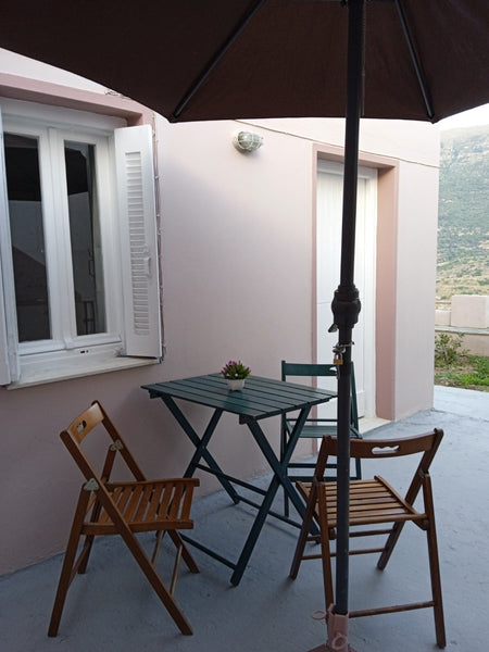 Beautiful and peaceful open plan studio apartment. It can accommodate up to 3 pe Pireas, Greece Cozy studio apartment - Andros Lighthouse Apts Entire rental unit vacation rental 40966853