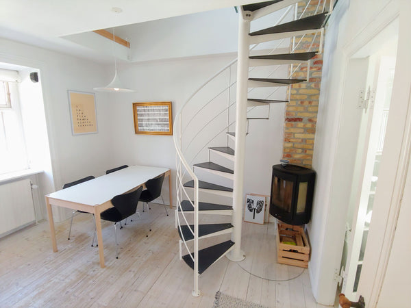 Perfect for the family or couples that want a nice place to chill, go to the bea Copenhagen, Denmark Trendy two-story apt. in cosy neighborhood Entire rental unit vacation rental 36023931