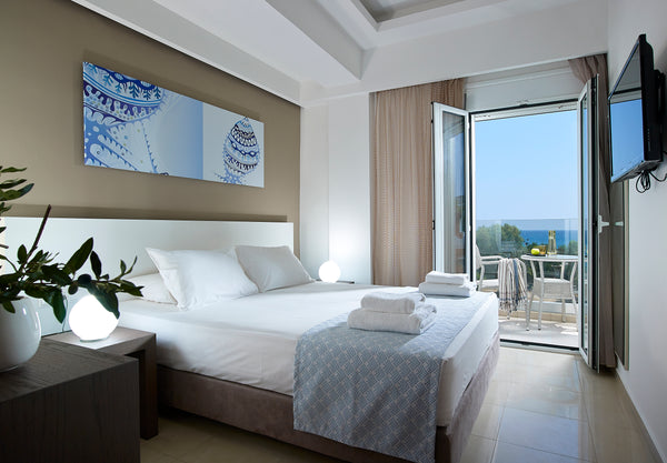 This apartment overlooks the Libyan Sea and the town of Ierapetra.This apartment  Coral Apartment with Partial sea view Entire rental unit vacation rental 17509683