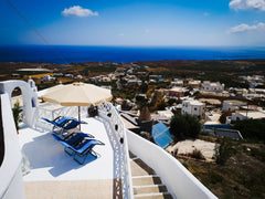 Located at traditional village of Vourvoulos, just 2,5 km from the beach, Halari  Halari Cave House Cycladic home vacation rental 36814004