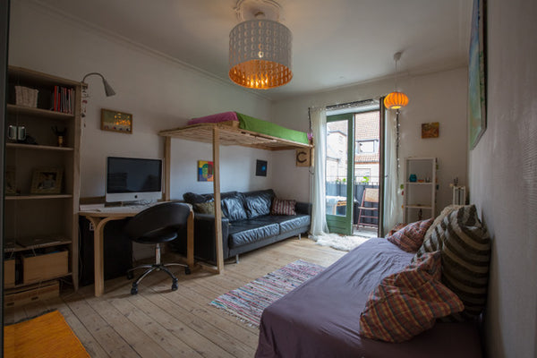 A cosy private room with a balcony, located 5 min away from Utterslev Mose lakes Copenhagen, Denmark A cosy room with a balcony 5 min from lakes Private room in condo vacation rental 647507979019649192