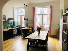 Bel appartement typique bruxellois au coeur de Saint-Gilles, idéalement situé à  Brussels, Belgium Superbe appartement Bruxellois Entire rental unit vacation rental 42827778