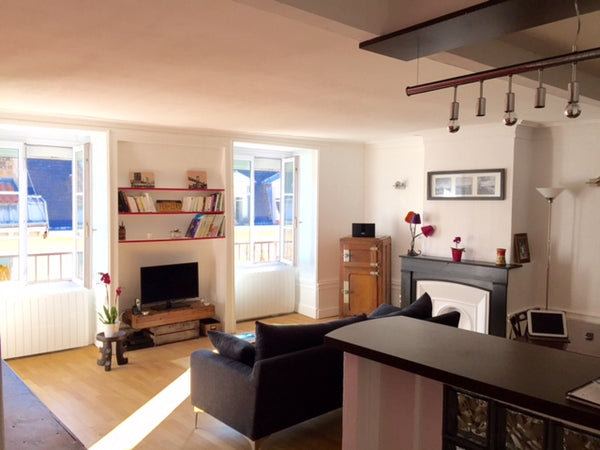 Charmant T3 calme et cozy de 72m2 au 6éme et dernier étage d'un bel immeuble anc Lyon, France Charmant T3 au coeur de Lyon Entire rental unit vacation rental 8592424