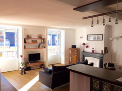 Charmant T3 calme et cozy de 72m2 au 6éme et dernier étage d'un bel immeuble anc Lyon, France Charmant T3 au coeur de Lyon Entire rental unit vacation rental 8592424