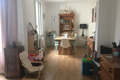 Jolie maison de ville de 90 m2 à la décoration soignée, située près de l'hôpital Bordeaux, France Maison de ville calme Entire home vacation rental 24203279