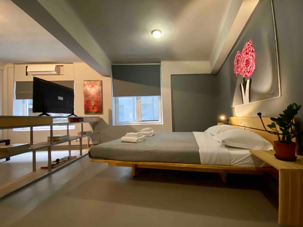 The flat is modern luxury and the location is great.<br /><br /><b>The space</b> Athens, Attica, Greece Modern penthouse at syntagma Entire rental unit vacation rental 10543466