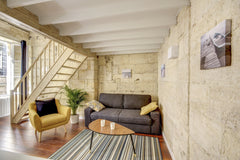 Compositions: 1 Bathroom, 1 Kitchen in the living / dining room, 1 Bedroom<br /> Bordeaux, France COSY DABADIE | Cosy Apt near Bordeaux Downtown Entire rental unit vacation rental 26559566