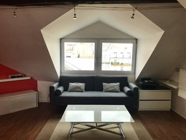 Charming duplex in the heart of Paris next to the Center Pompidou in a very live  Charming duplex apartement in the heart of Paris Entire rental unit vacation rental 20345830