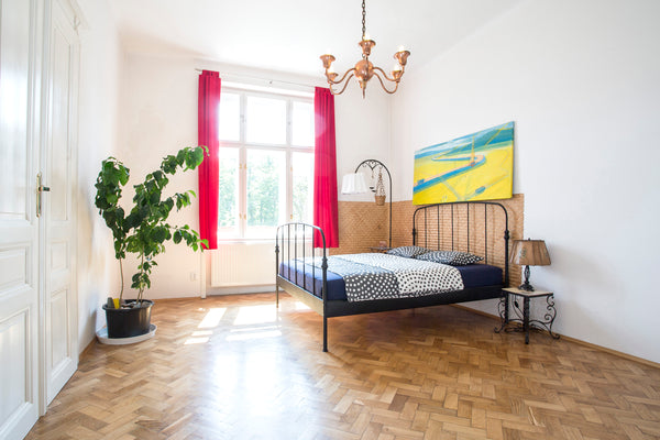 Big flat.Huge bathtub,fully equiped kitchen,romantic seating with the petrol lig Prague, Czechia Rain Man's Apartment Entire condo vacation rental 5711937