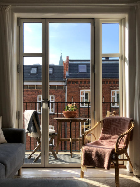 Two room apartment with a kitchen and a bathroom.<br />The living room is bright  Vesterbro apartment with view over Enghave Square Entire condo vacation rental 573181971797004206