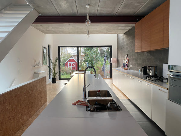 Nous vous proposons notre maison pour profiter de Bruxelles en famille.<br />Not Brussels, Belgium Maison entre ville et campagne avec jardin Entire home vacation rental 54091514