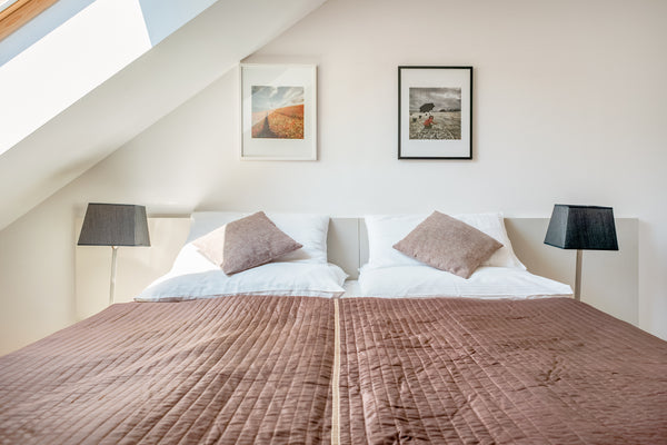 Pěší vzdálenost ke všem historickým čtvrtím magické Prahy spolu s kvalitními hot Prague, Czechia Pokoj v nabídce Deluxe 2 Bedroom Aparthotel s Terrace Room in aparthotel vacation rental 8414577
