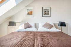 Pěší vzdálenost ke všem historickým čtvrtím magické Prahy spolu s kvalitními hot Prague, Czechia Pokoj v nabídce Deluxe 2 Bedroom Aparthotel s Terrace Room in aparthotel vacation rental 8414577