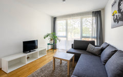 VIE-Living in Vienna! Welcome to our unique 2-room apartment in the popular Dona Koblenz, Germany ★ VIE-Living | Kagraner Platz | balcony | 4P ★ Entire rental unit vacation rental 48306547