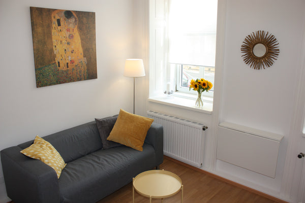 Welcome to our newly renovated cosy flat in the middle of the third district and Vienna, Austria Work live and feel good in the third district Entire rental unit vacation rental 21367178
