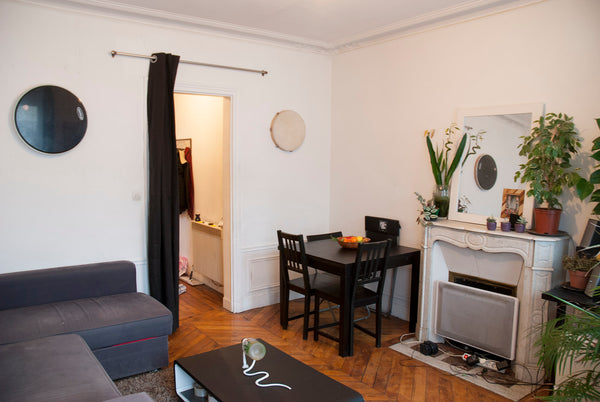 The room is in a bright flat well located. The bed is for 2 persons. <br />There Paris, France Nice room close to Montmartre Private room in rental unit vacation rental 4641905