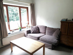 Chambre privée au calme dans une maison située face au parc. Arrêt de bus vers l Brussels, Belgium Chambre privée au calme avec petit déjeuner ! Private room in bed and breakfast vacation rental 28857140