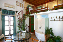 <b>The space</b><br />A two-level maisonette which can accommodate up to 3 perso Chania, Greece Traditional Maisonette for 1-3 pax. Entire rental unit vacation rental 788596