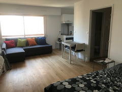 Grand studio (32 m2) lumineux refait a neuf quartier BASTILLE a 100m du metro Ri Paris, France Grand Studio lumineux Bastille Entire rental unit vacation rental 28934043