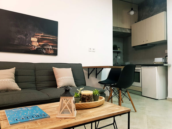 Newly refurbished open space studio in the centre of Athens, 30sqm, with private Acharnes, Greece I4 Apartment Entire rental unit vacation rental 35529811